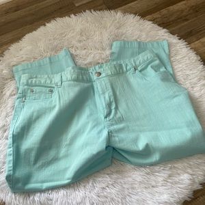 Dress Barn PLUS SIZE 16 capris.